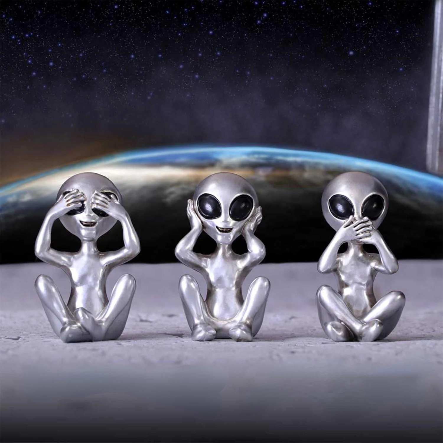 

Three Wise Aliens, Resin Craft Ornaments, Home Accessories Living Room Decoration Home Decor
