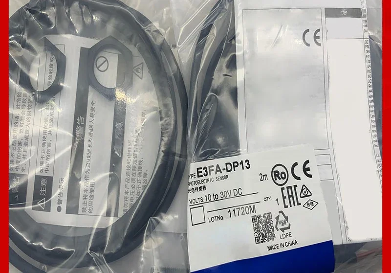 E3FA-DN12 DN11 DN13 DN14 15 DP11 DP12 TN11 Фотоэлектрический переключатель TP11 RN11