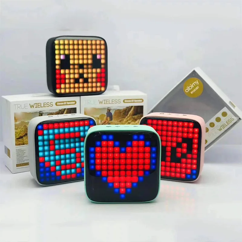 

Square LED Creative BluetoothSpeaker Wireless Portable Audio Home Retro Girl Cute Lantern Gift Mini Pixel Audio Portable Speaker