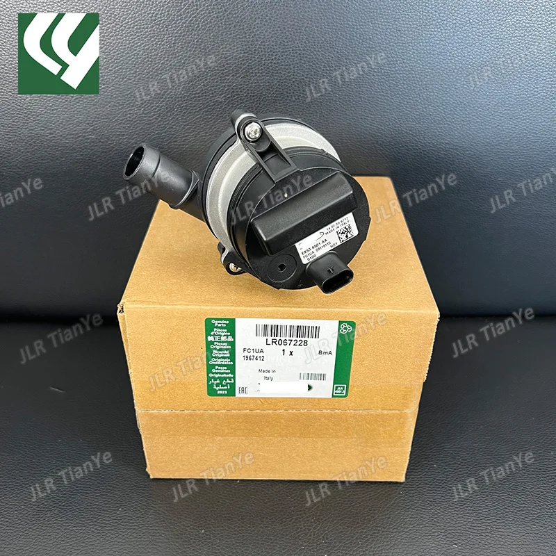 C2D37701 LR 067228 095160 J9C5560 Вспомогательный водяной насос для Land Rover Range Discovery Sport Jaguar