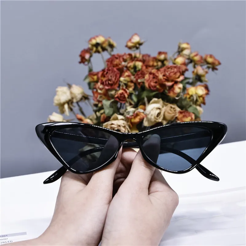 2023 Women's Cat Eye Fashion New Sunglasses Vintage Personality Desig Zebra Pattern Gray Shade Sun Glasses Latest Popular UV400 |