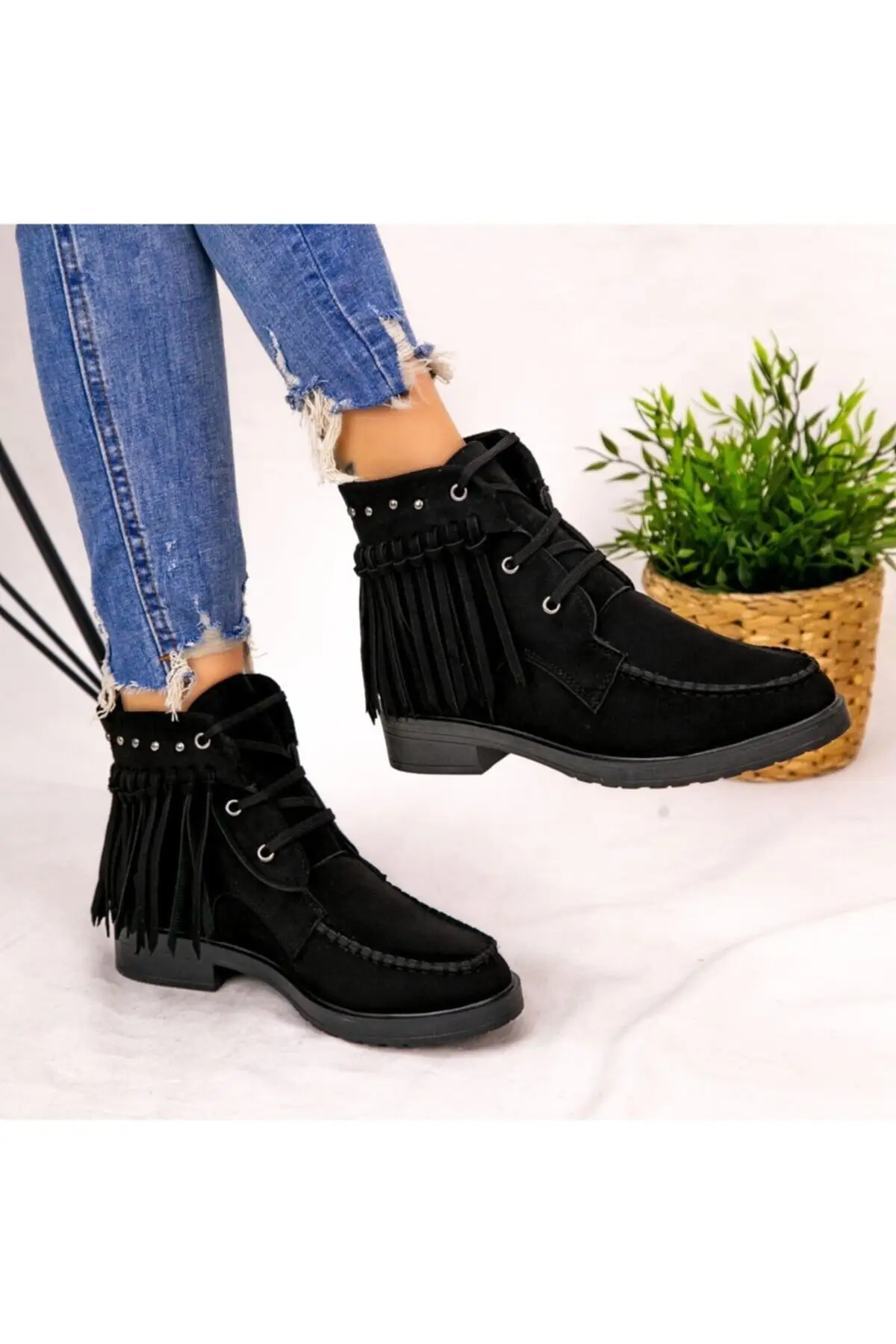 

Viken Black Suede Laced Boots