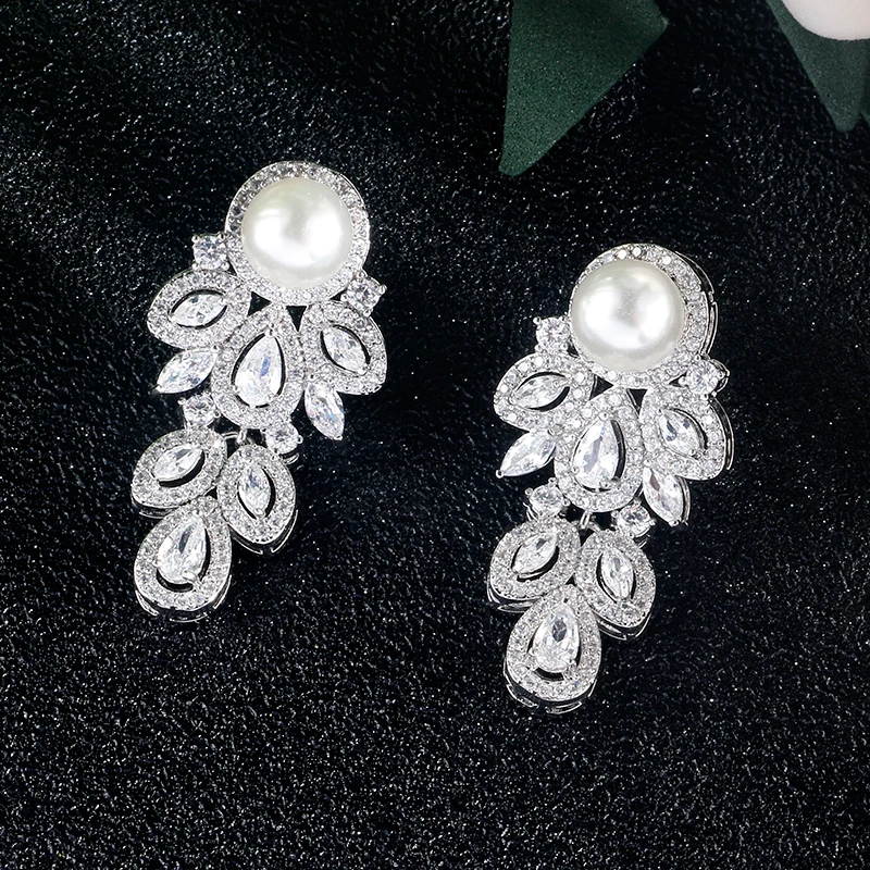 

Uilz Fashion Pearl Earring 2021 New Cubic Zirconia CZ Crystal Stud Earrings Jewelry for Women Birthday Gift Drop Shipping UE2466