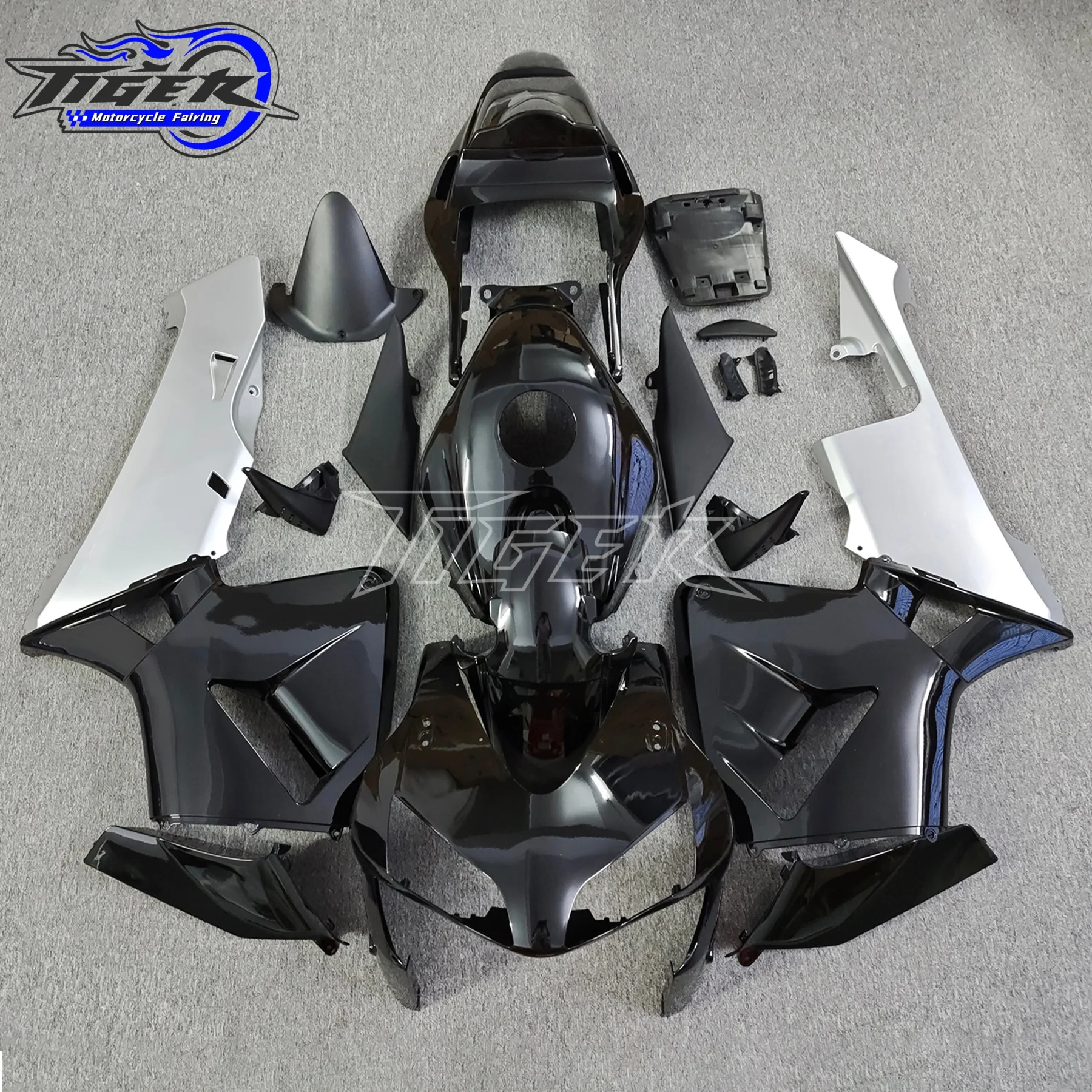 Комплект обтекателей для мотоцикла Honda CBR600RR F5 2003-2004, пластиковые обтекатели, набор обтекателей CBR 600RR CBR 600 RR 03-04, черно-золотой цвет, корпускаркас (art.: 3920db8565c44) - 3920db8565c44