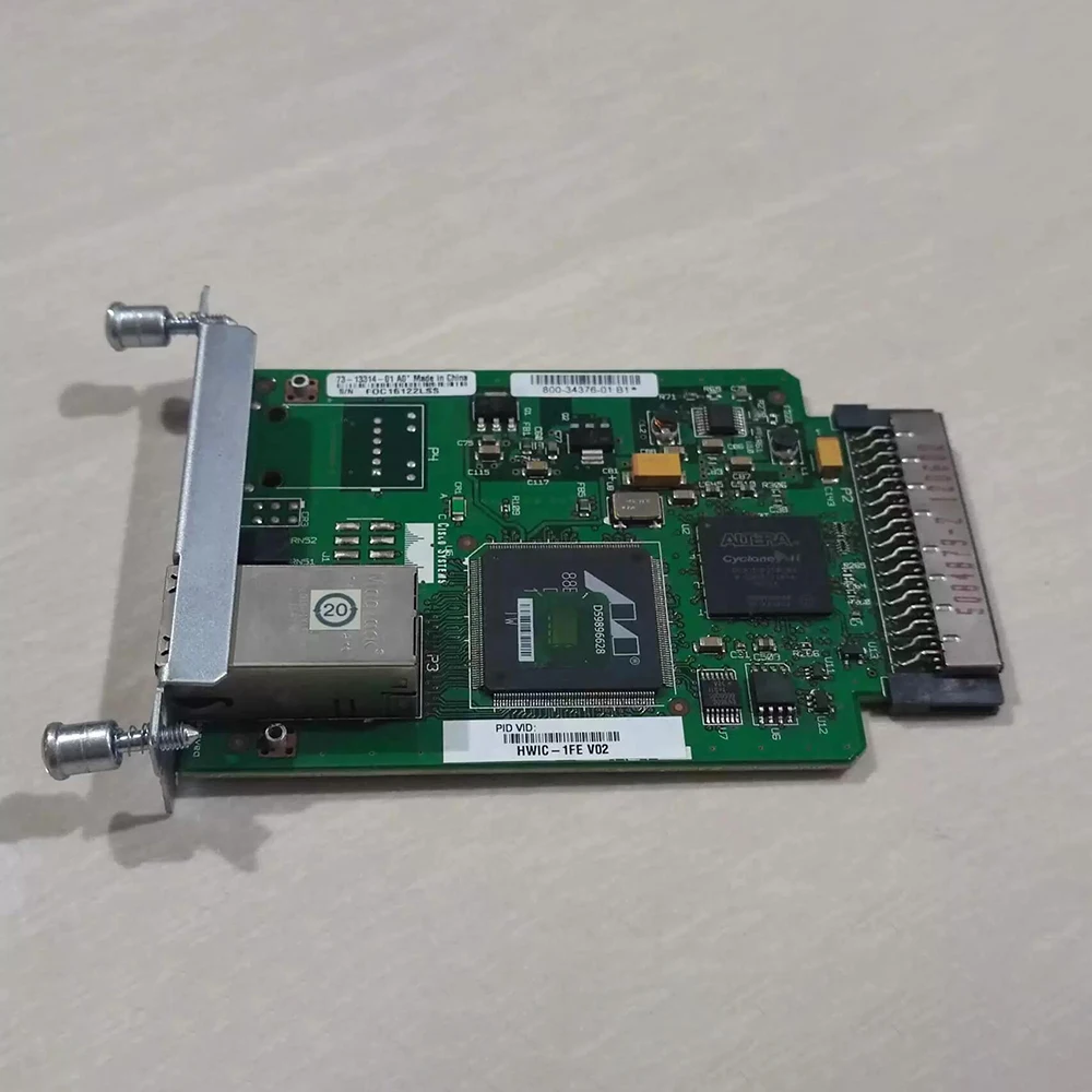 1-портовый 100-битный модуль Ethernet для 2811 3825 3925 Cisco HWIC-1FE