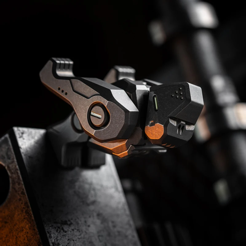 Алый диаметром 1:0 металлическая маленькая игрушка для повседневного