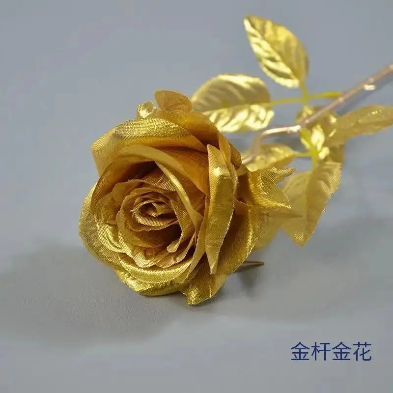 

Золотая шелковая роза