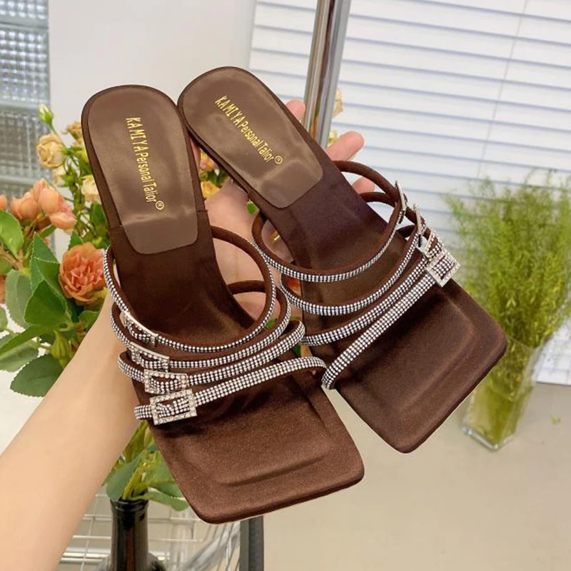 

Thin High Heels Ladies Sandals Fashion Women Pumps Shoes Square Toe Female Casual Outside Sandal Luxury Rhinestones Slides