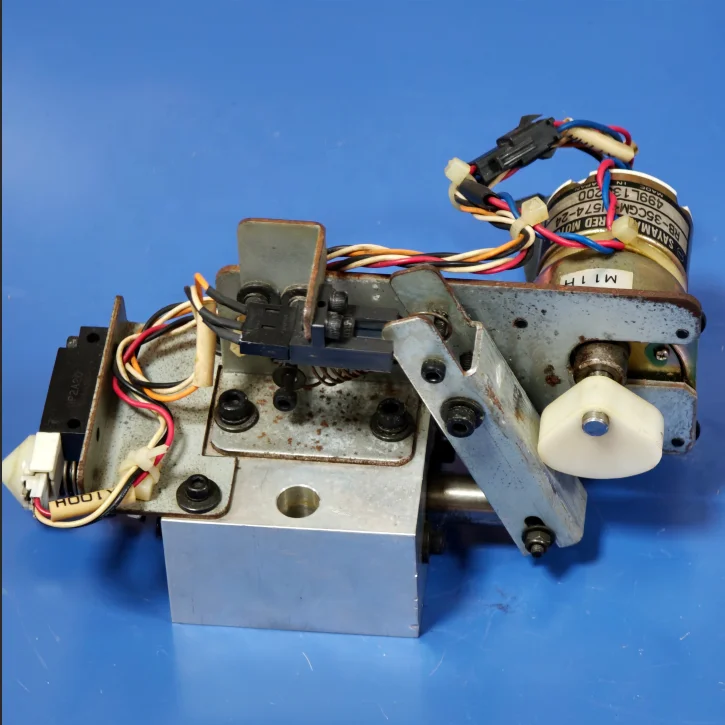 Фото Комплект оригинальных б/у запчастей SCREEN PlateRite PT-R8600 PT-R8000 Plate SAYAMA Geared Motor RB-35CGM-N574-24 в наличии №3