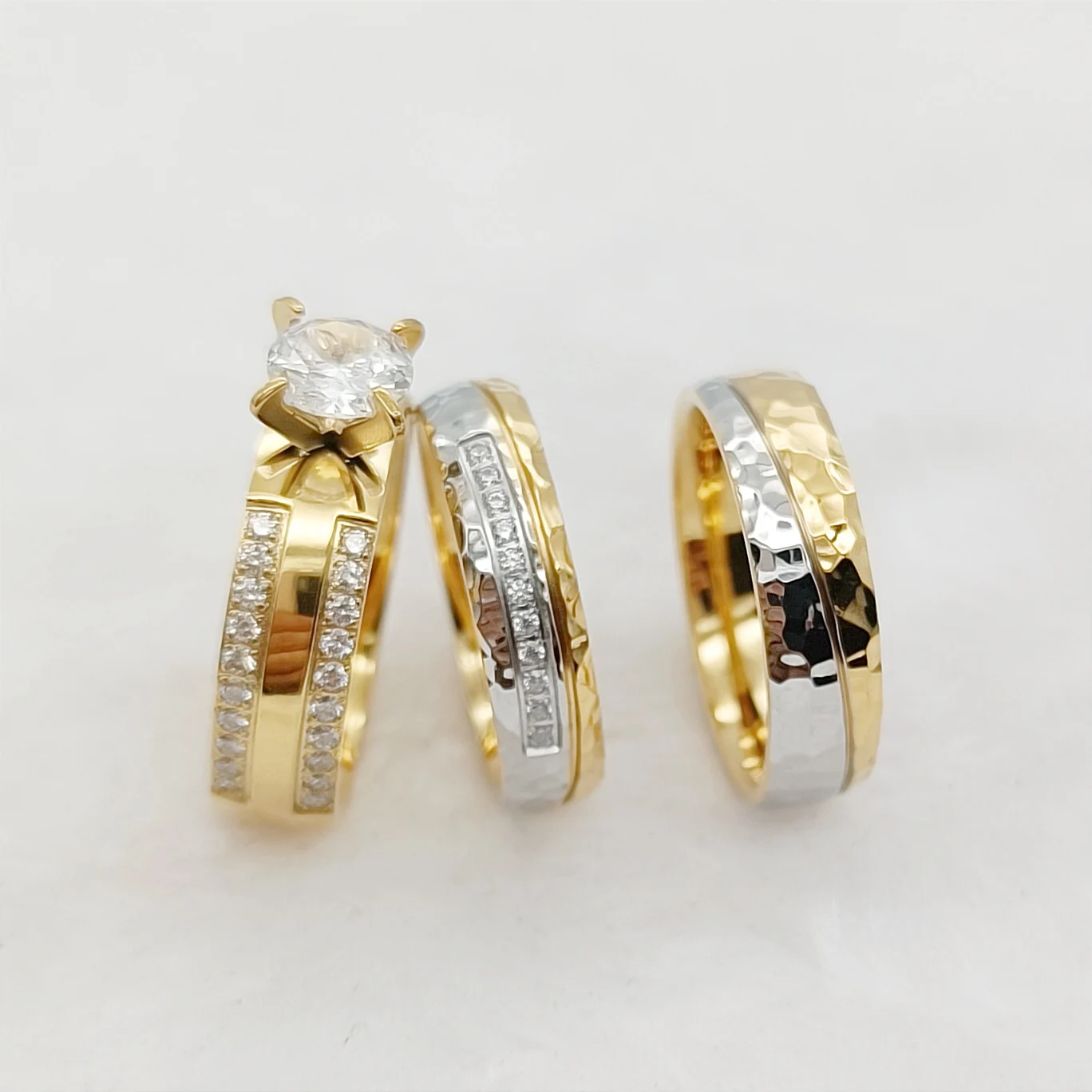 

Unique Hammered 3pcs Wedding Engagement Rings Sets For Her & Him Lovers 18k Gold Plated Stainless Steel Jewery