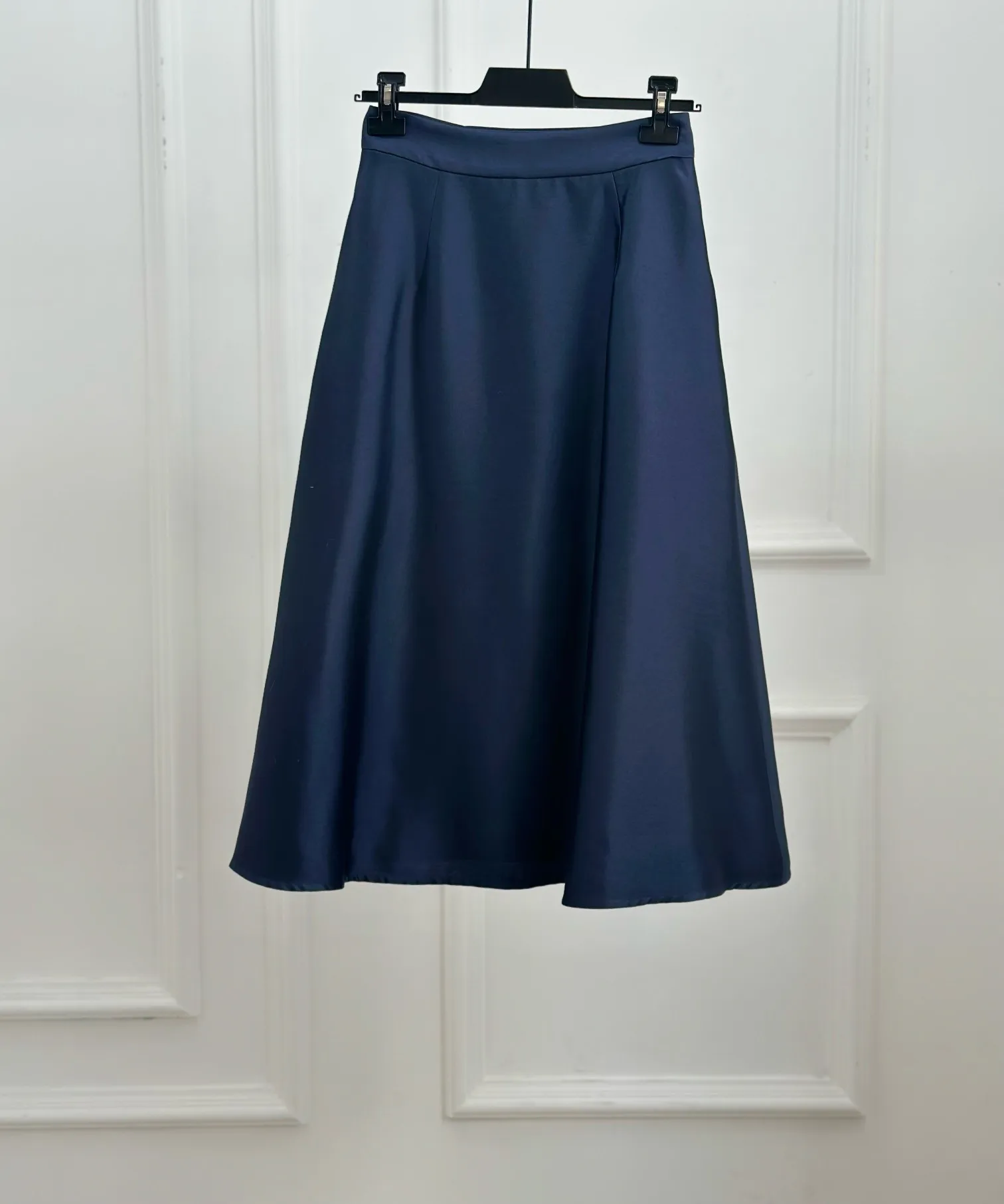 Рисунок 2 - Шелковая юбка, цветочное украшение