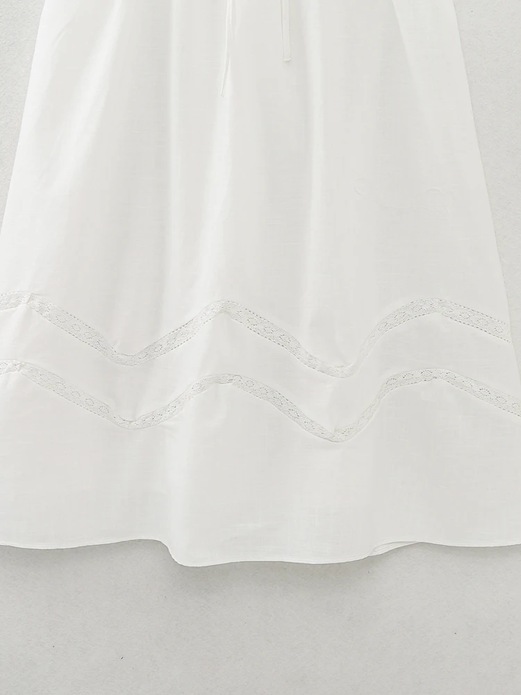 Рисунок 4 - Женское платье-миди из льна с вышивкой