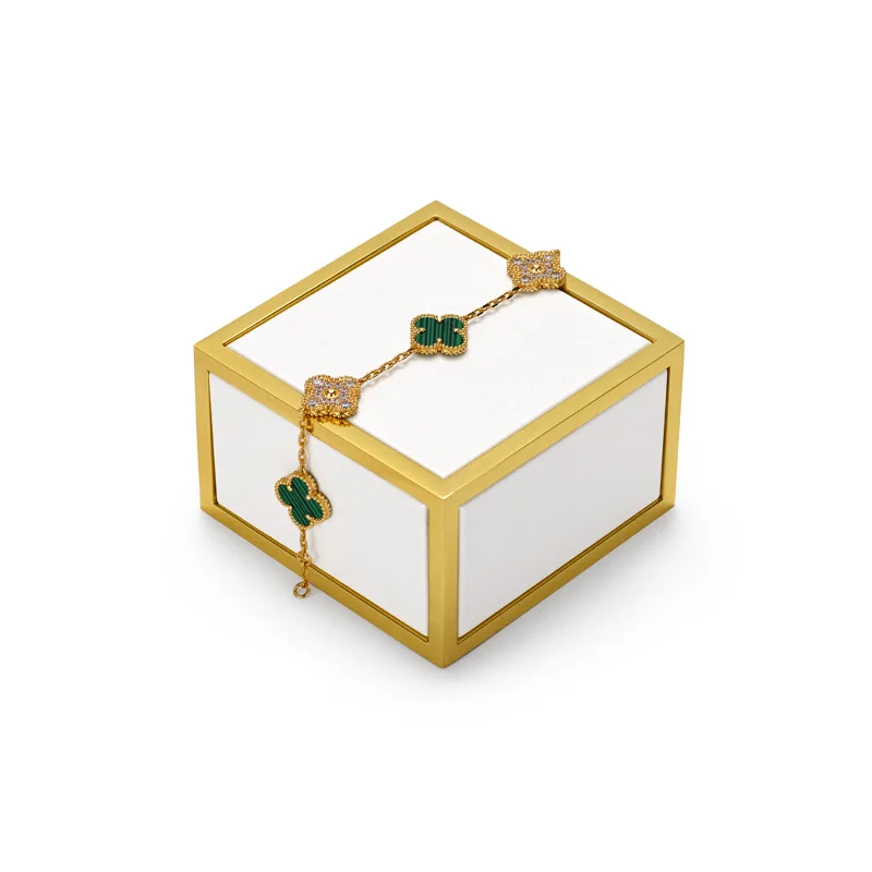 Autumn and winter jewelry display props light luxury jewelry display stand high-end metal necklace earring rack