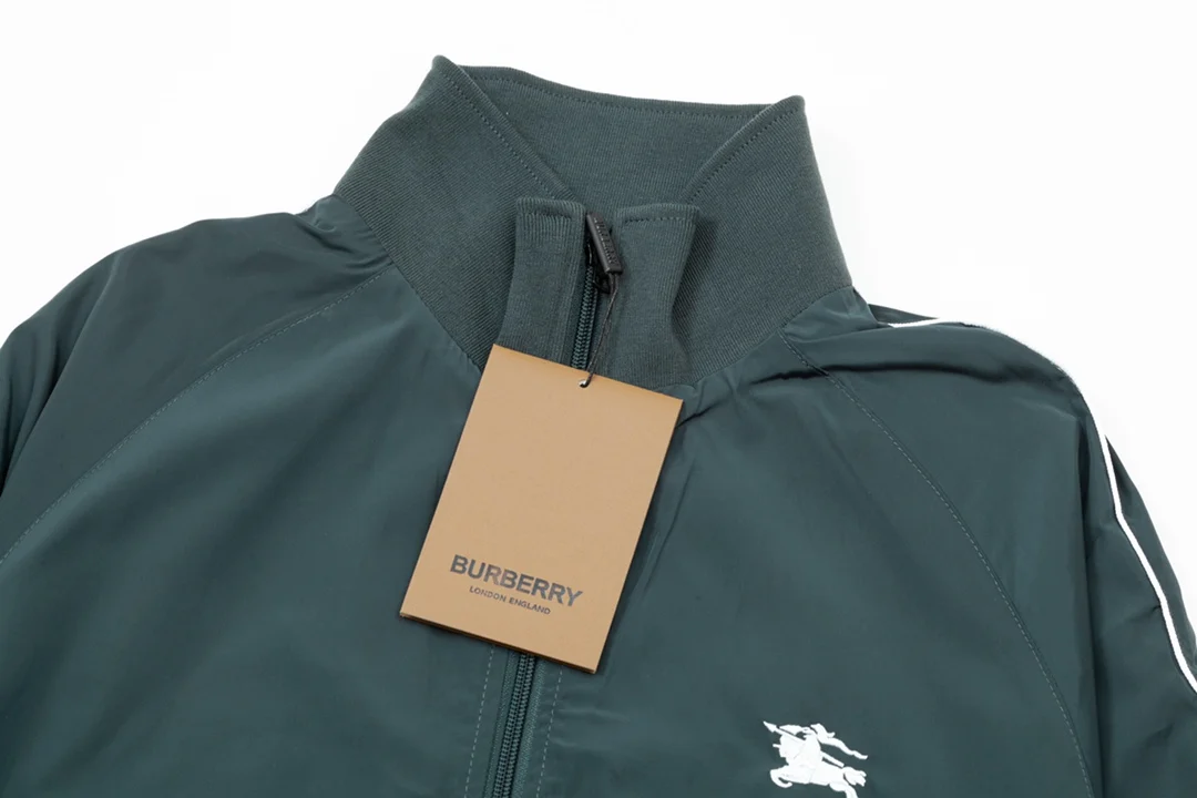 Куртки Burberry удобная ткань против морщин комфортный дышать Мода Тонкая посадка