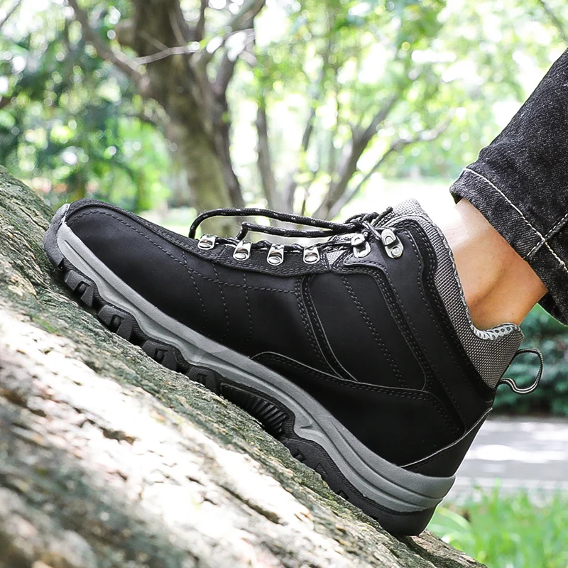 New Arrivals Waterproof Men Boots Outdoor Hiking Shoes Non-slip Camping Trekking Tactical Sneakers Men Mountain Climbing Shoes