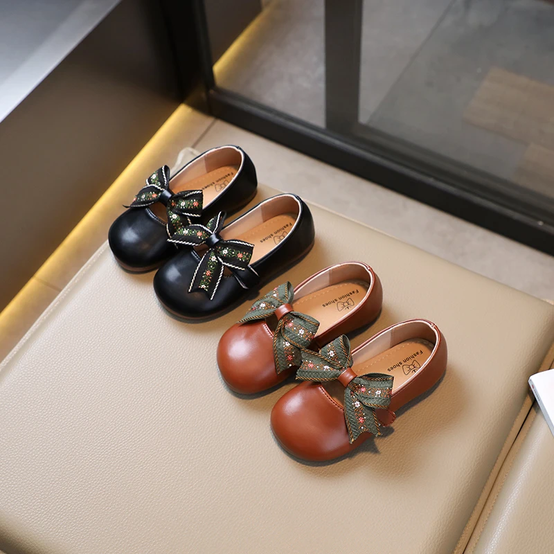 

Girls Flats Leather Shoes Round-toe Simple Kids Floral Print Shoes with Bow-knot Fashion Children Retro Performance Shoes