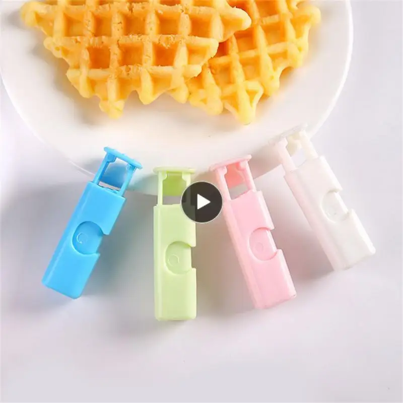 

Household Kitchen Fresh-keeping Sealed Preservation Moisture-proof Snack Sealing Clip Press Clip Sealing Clip Preservation Clip
