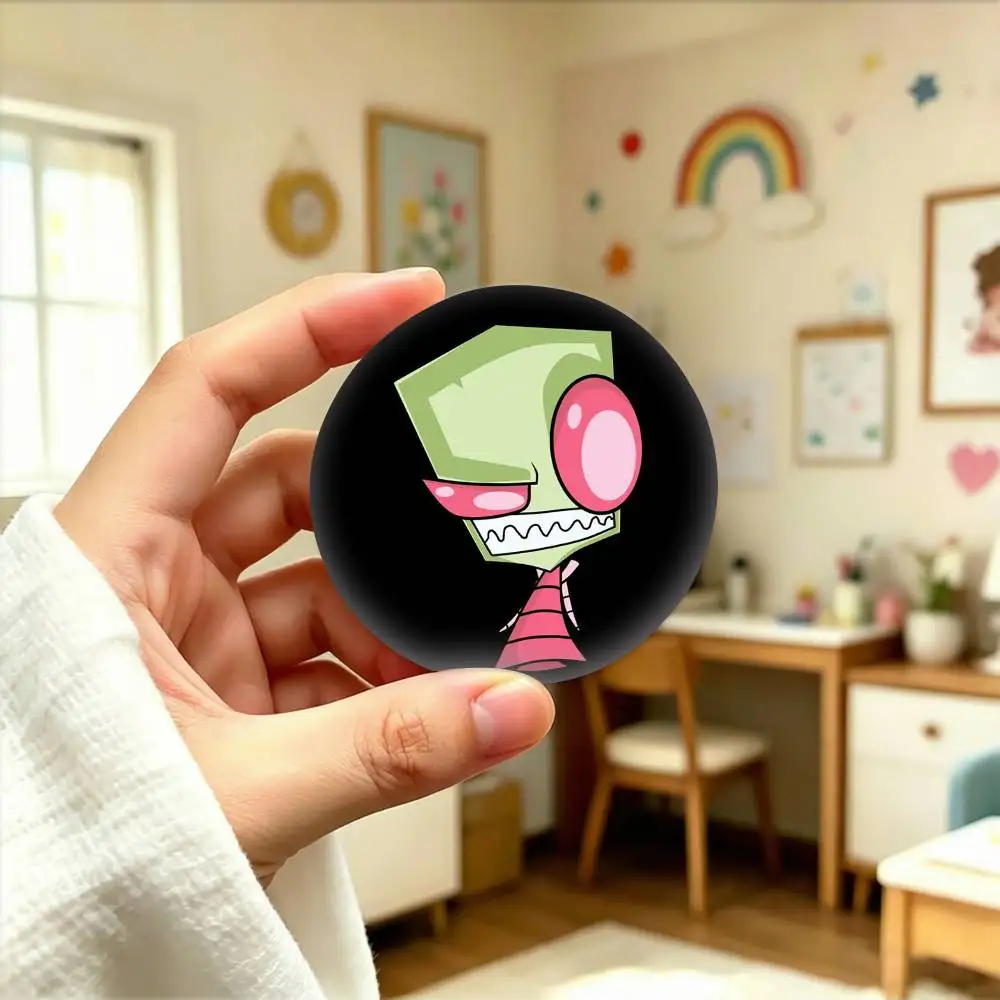 Фото Мультяшные значки I-Invader Z-Zim 25, 32, 44, 58, 75 мм, персонализированные круглые броши-пины, аксессуар, подарок №3