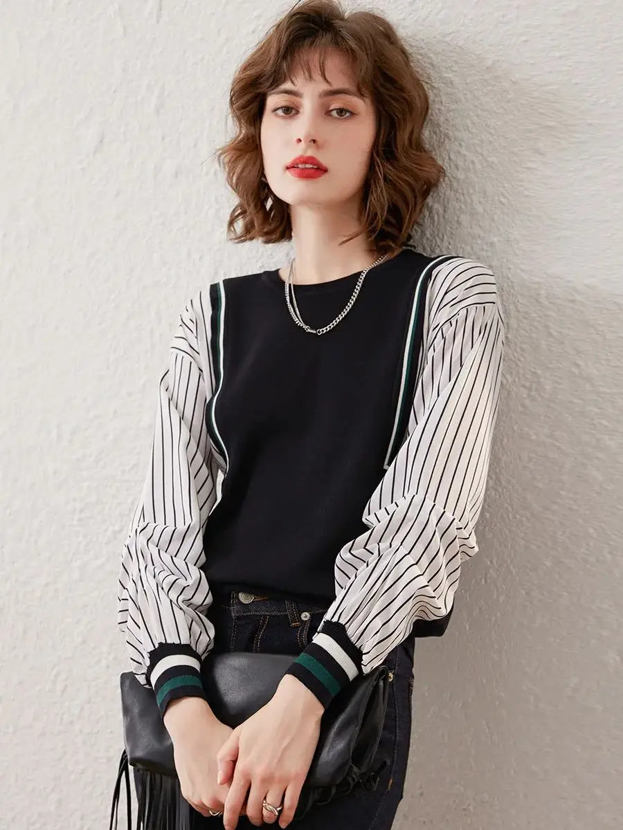 Женский трикотажный пуловер с круглым вырезом и длинным рукавом