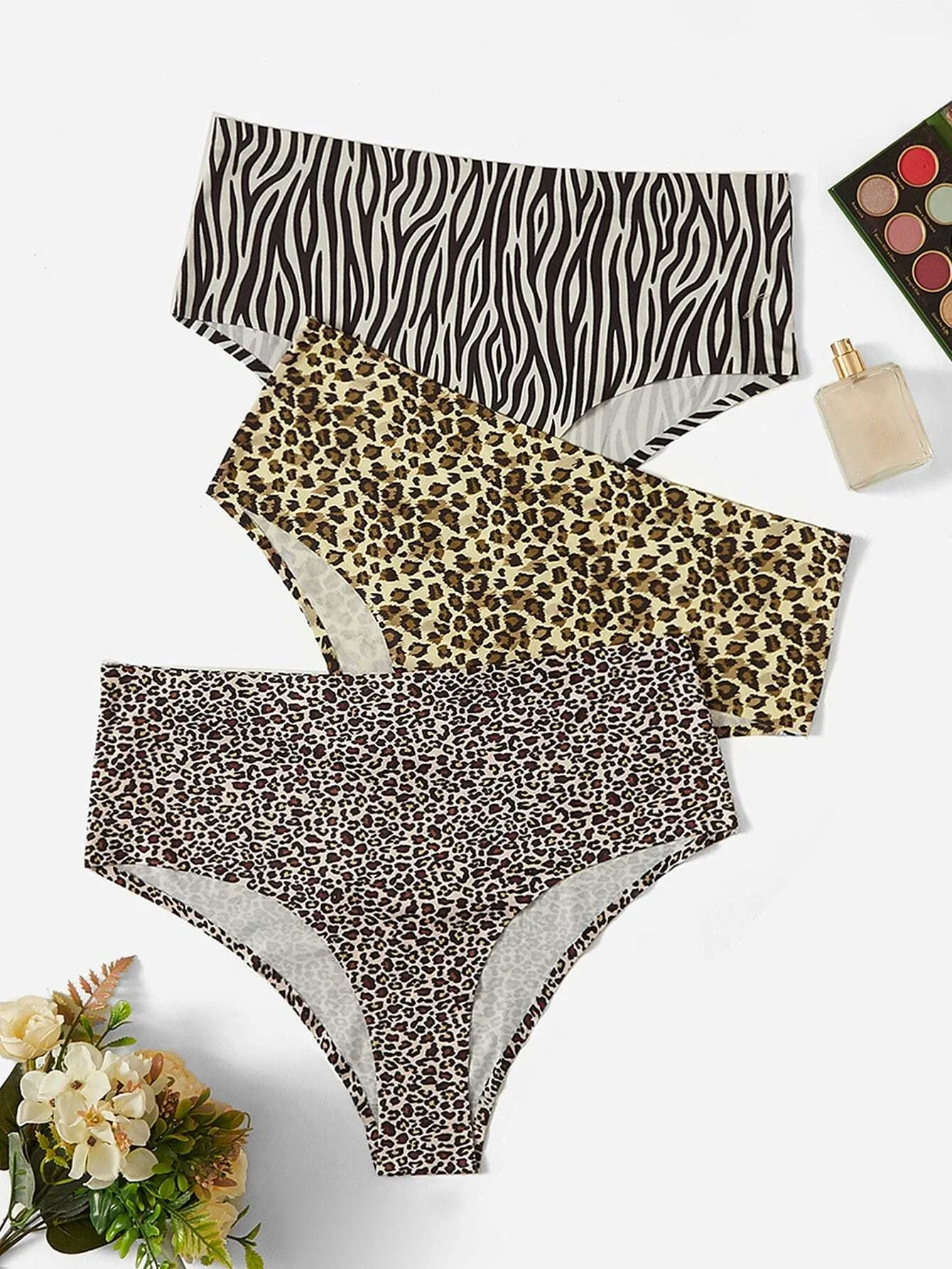 

Plus 3pack Leopard & Zebra Stripe No Show Panty