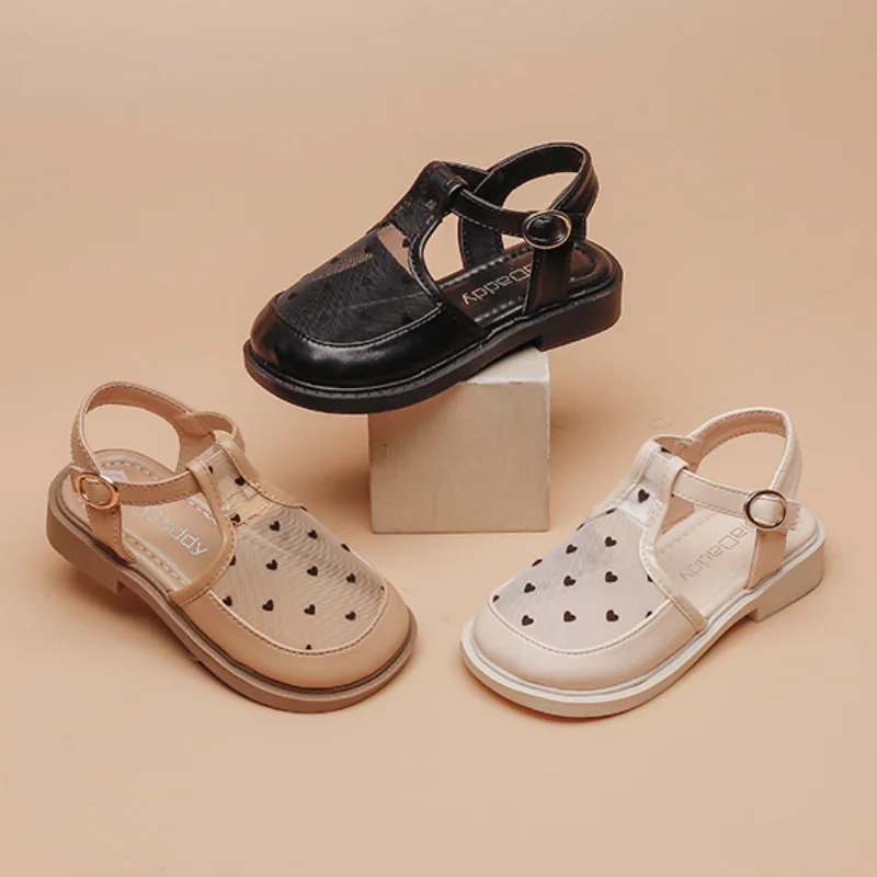 

Летние сетчатые сандалии для девочек Корейская версия дышащая Baotou Повседневная маленькая кожаная обувь детская модная уличная пляжная обувь