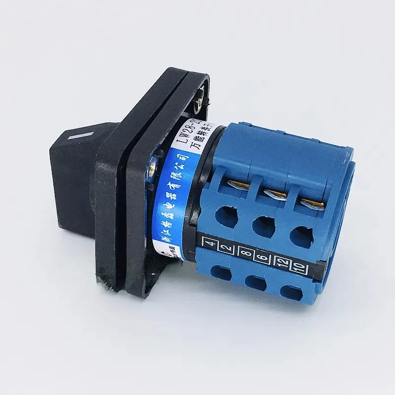 Фонарь задний и два или три редуктора ручной автоматический удаленный локальный