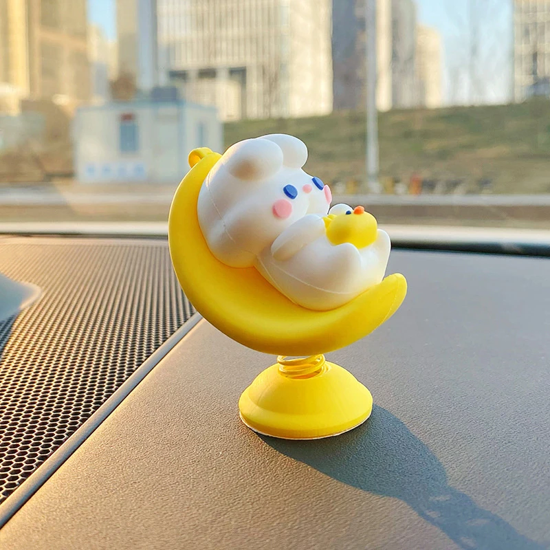 

1 шт., мультяшный кролик с вращающейся головой, медведь, аксессуары для автомобиля, Приборная панель автомобиля, милая машинка для езды, свинья, собака, кукла, украшения для девочек, подарок для пары