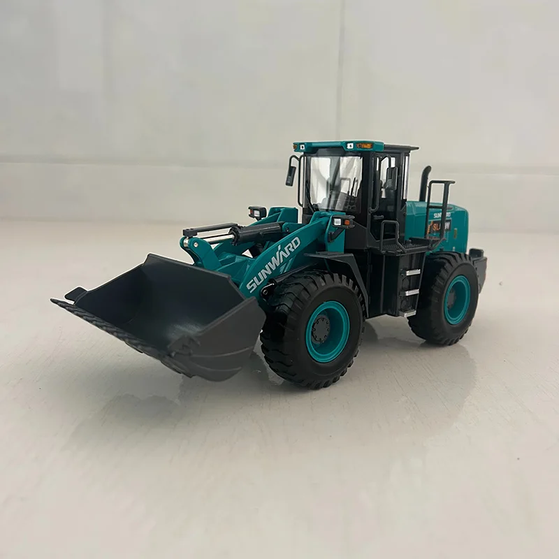 Масштабная модель электрического погрузчика SUNWARD SL62W 1:35, коллекционная, из сплава, для декора (art.: 3920dc8db3a89) - 3920dc8db3a89