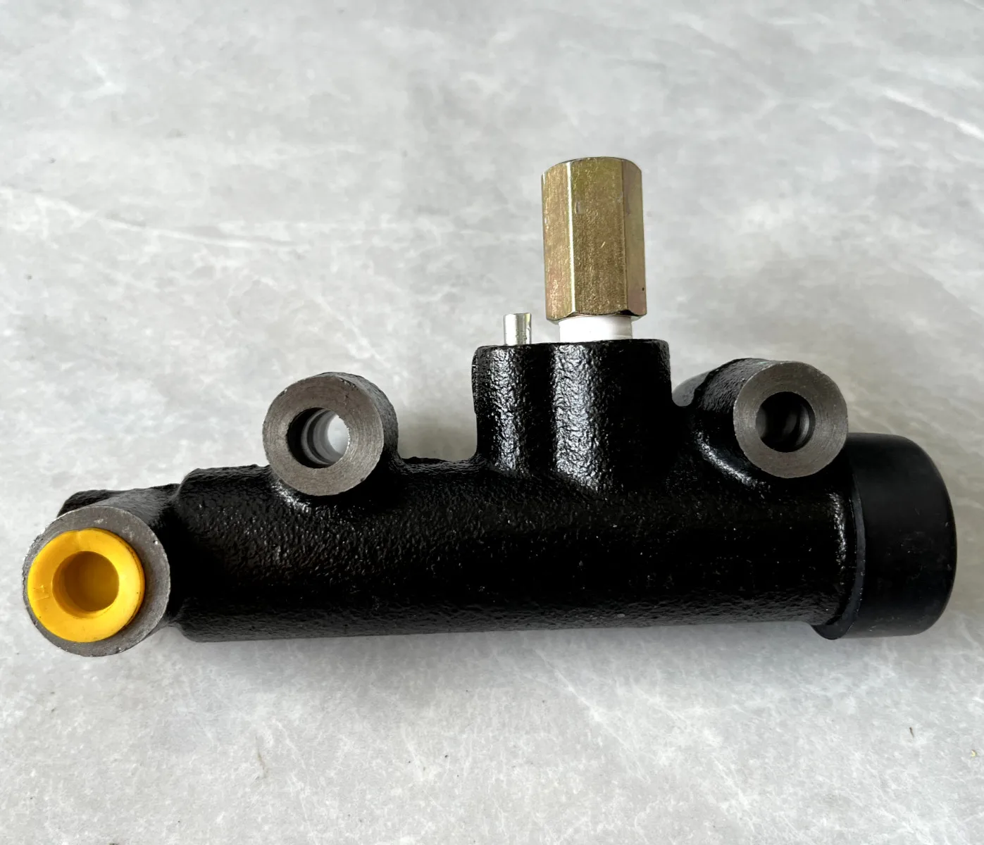 Фото ДЛЯ ISUZU GIGA EXR CXZ FSR FTR FSS FTS FRR EXZ ГРУЗОВИК СЦЕПЛЕНИЕ MASTER CYLINDER №1