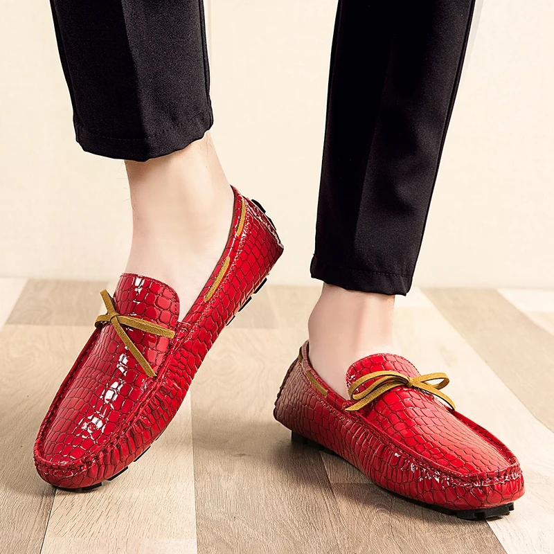 

Coslony Men Loafers Shoes 2022 Spring Autumn Comfy Men's Flats Slip On Shoes Man Moccasins Male Footwear Casual Driving Shoes