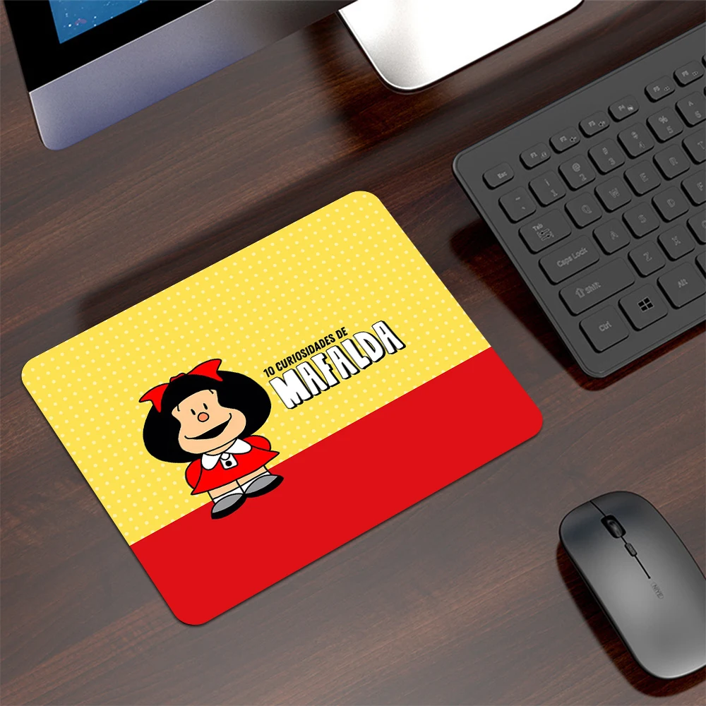 

Mouse Pad Small Gaming Accessories PC Laptop Gamer Completo Mousepad Teclado Table Varmilo Keyboard Kawaii Anime Carpet Mafalda