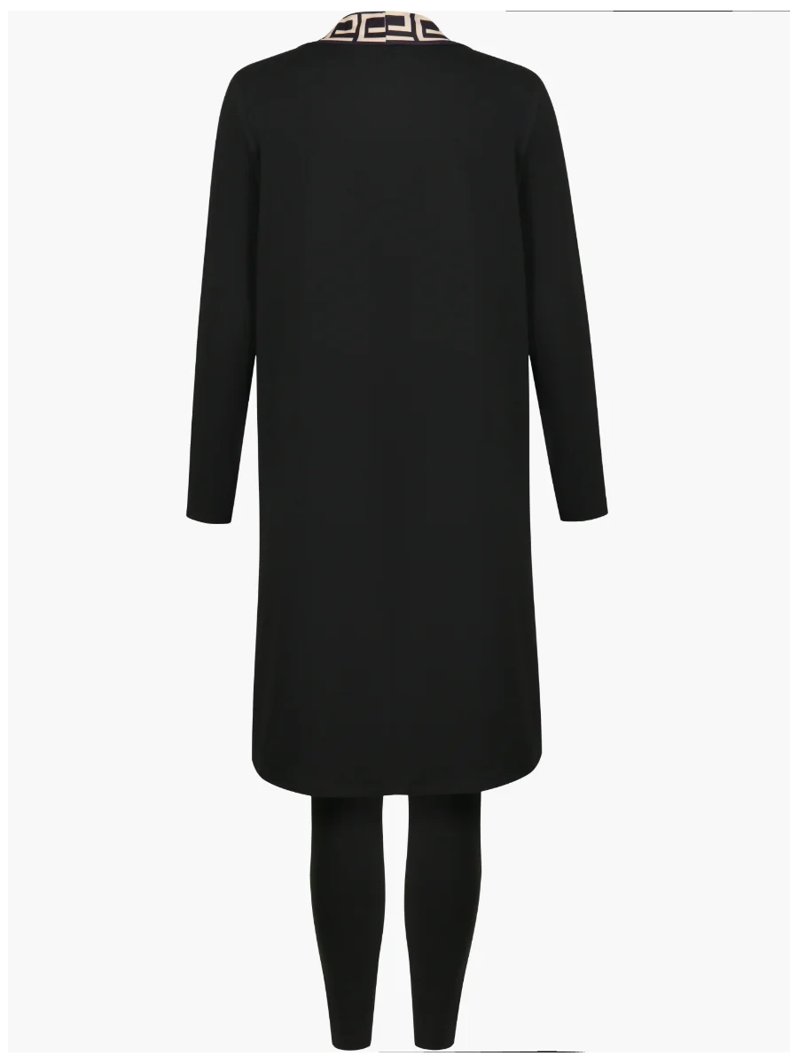 Рисунок 3 - Женский спортивный костюм из трех