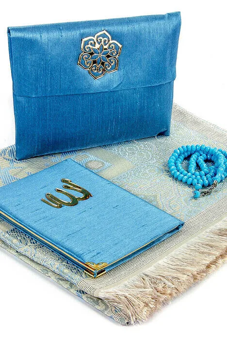 

IQRAH Prayer Rug Set-Slub Coated Yasin-Prayer Rug-Rosary-Blue Color