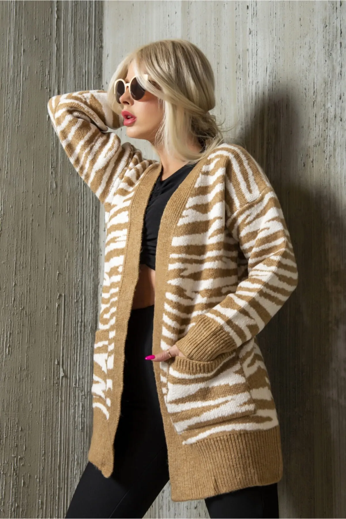 

Женский кардиган, коричневый Повседневный вязаный кардиган высокого качества, модные свитера, свободный свитер, джемпер