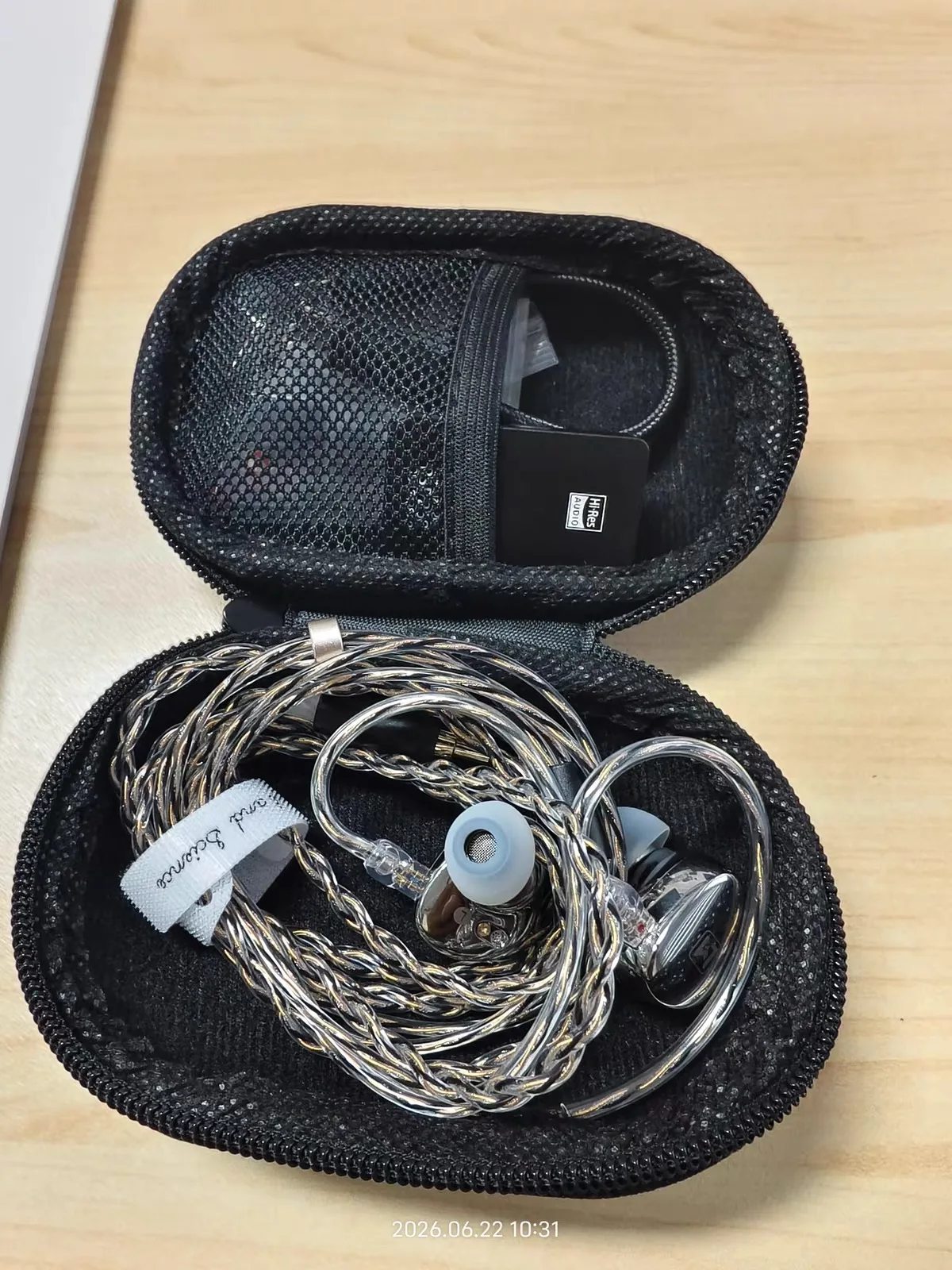 Фото SIMGOT EA500LM TWS внутриканальные наушники с активным шумоподавлением (ANC), HiFi, беспроводные Bluetooth-наушники с длительным временем работы для Android и iOS. №5