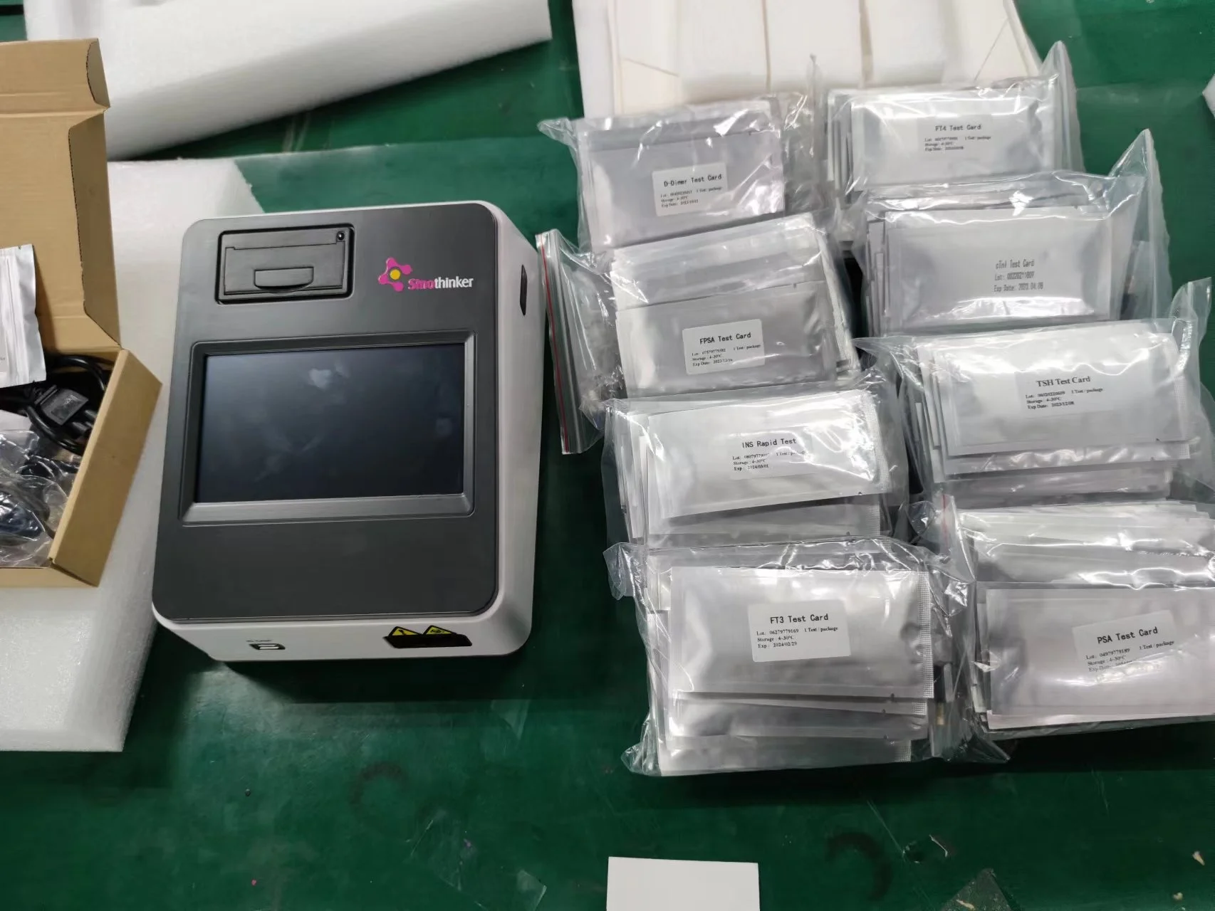 Флуоресцентный иммуноферный анализатор Poct Количественный Finecare Wondful Заводская