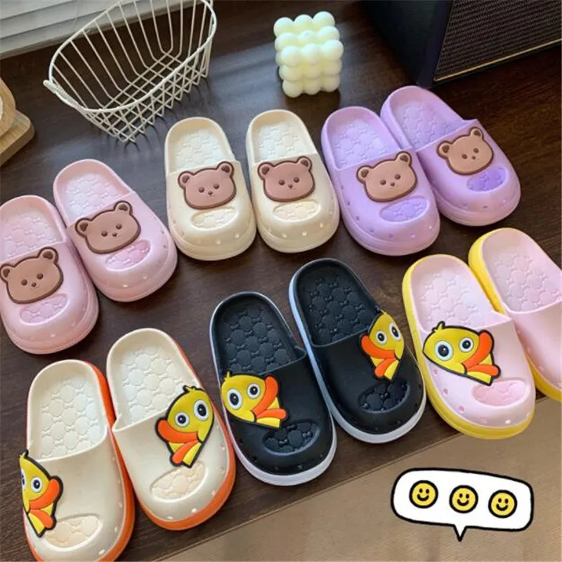 

Baby Boys Girls Slippers 2022 Summer Kids Soft Non-slip Bear Slippers For Children Shose Flats indoor House Sandals White pink