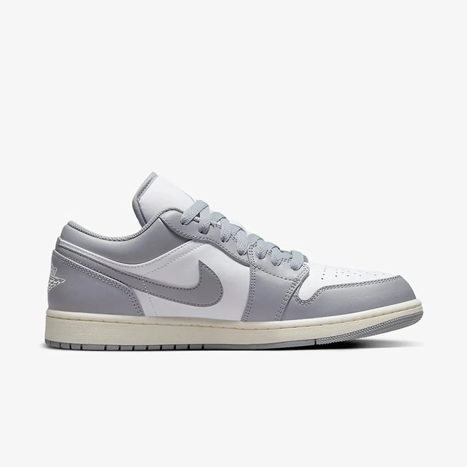 Фото Мужские классические спортивные кроссовки Nike Authentic Air Jordan 1 Low с низким верхом 553558-053 №4