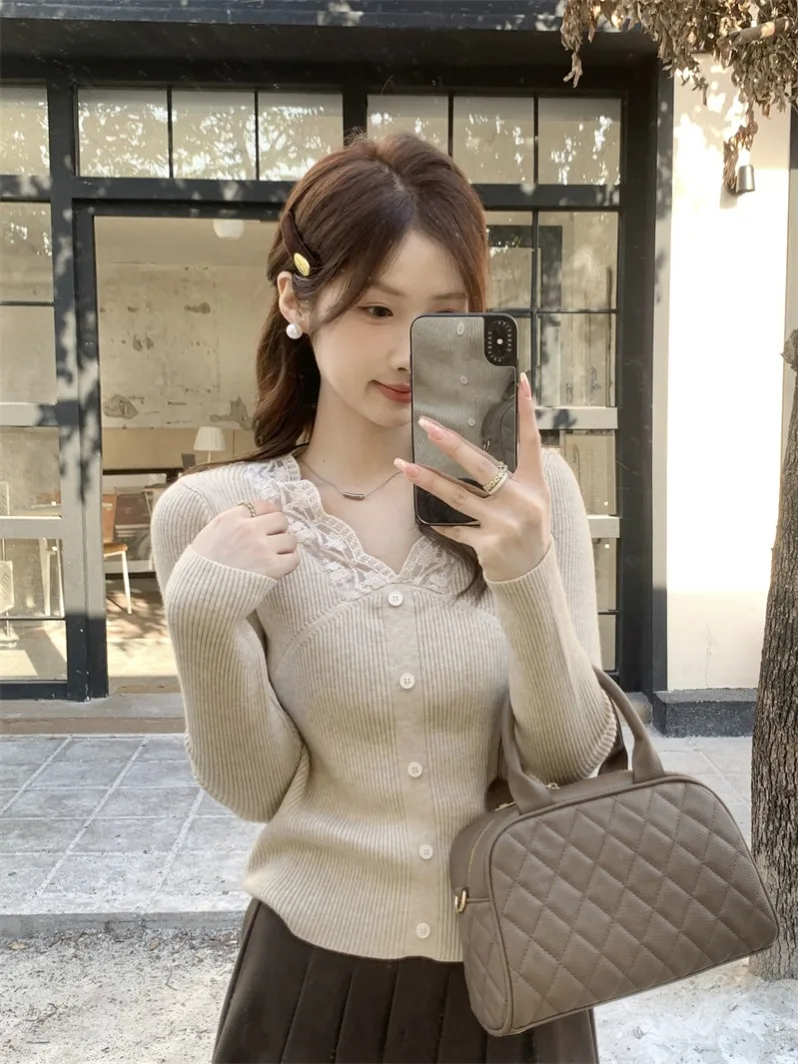 Абрикосовая кружевная нижняя рубашка женская осенне-зимняя внутренняя одежда