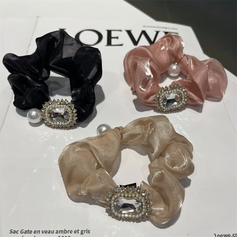 

Plush large intestine loop, sweet hair loop, cute rabbit like hair loop, soft, warm and fluffy hair rope