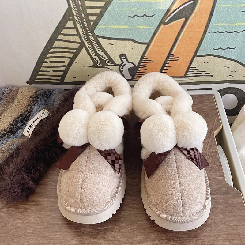 Мягкая женская обувь 2024 лоферы на меху новые удобные зимние ботинки мягкая