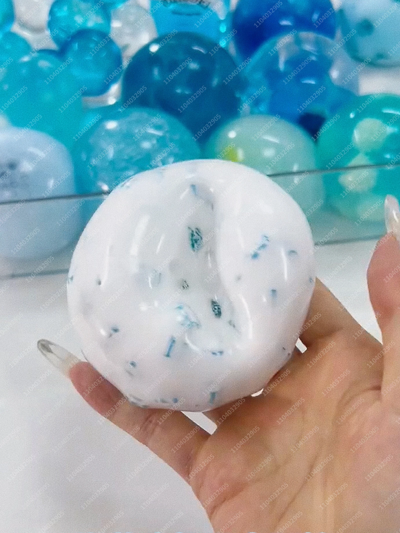 Мяч-антистресс Ocean Blue Slushie в форме бутылки, тянущийся, хрустящий, сжимаемый, сенсорная игрушка ASMR для взрослых (art.: 3920d9e080c4a) - 3920d9e080c4a