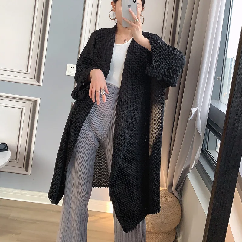 

NOBLE Miyake Long Cardigan Ladies Top Spring Autumn Solid 3D Pleats Design Plus Size Trench Coat Women