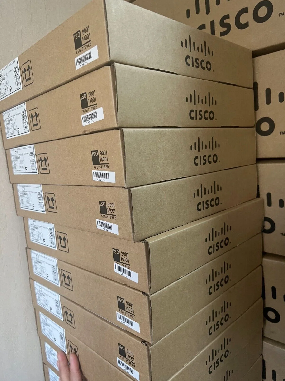 C9200-STACK-KIT= C9200L-STACK-KIT= Для комплекта стека Catalyst 9200 San FranCisco (art.: 3920d3ee475eb) - 3920d3ee475eb