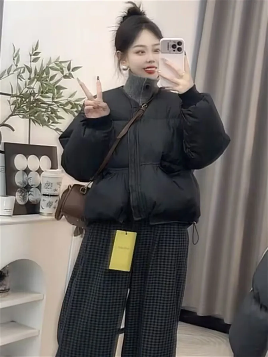 Короткая утолщенная хлопковая стеганая куртка с круглым вырезом для женщин зима