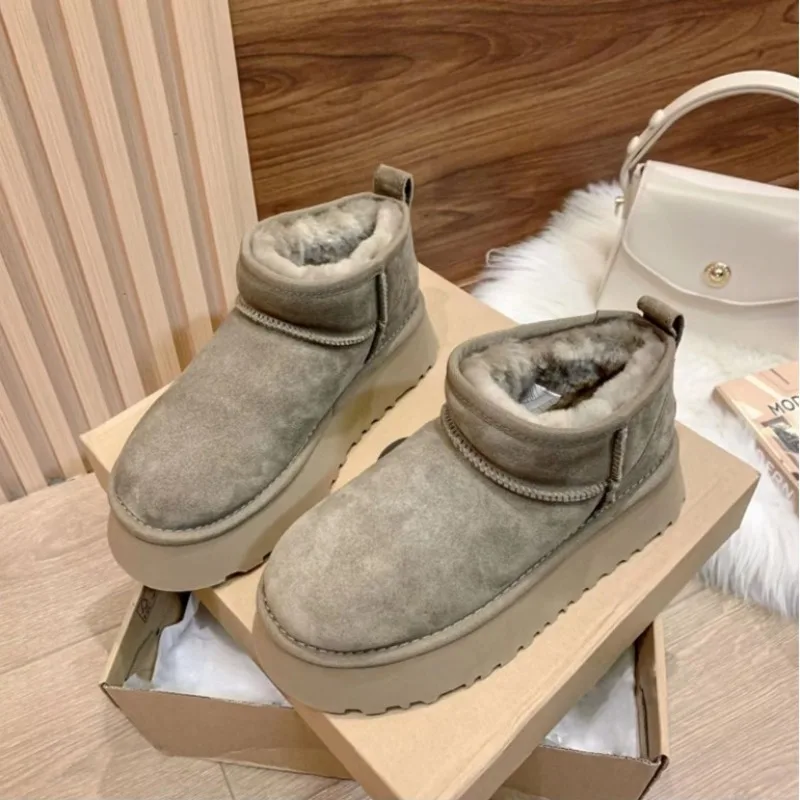 

2024 Winter Fur Warm Ankle Snow Boots Women's New Casual Genuine Designer Wool Suede Short Plush Women's Shoes Uggs Snow Boots
