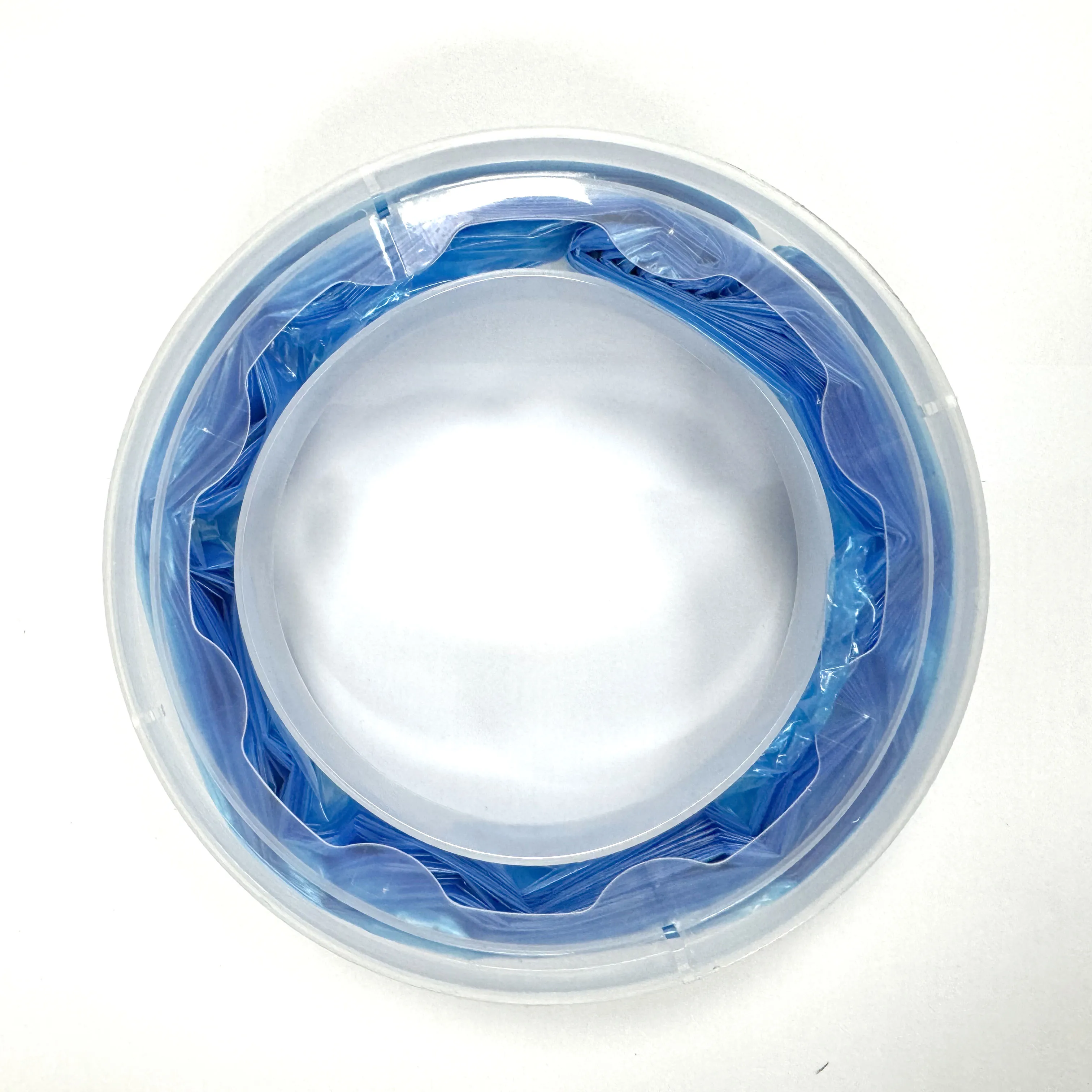 Прочные экологически чистые мешки для мусора домашнего использования.