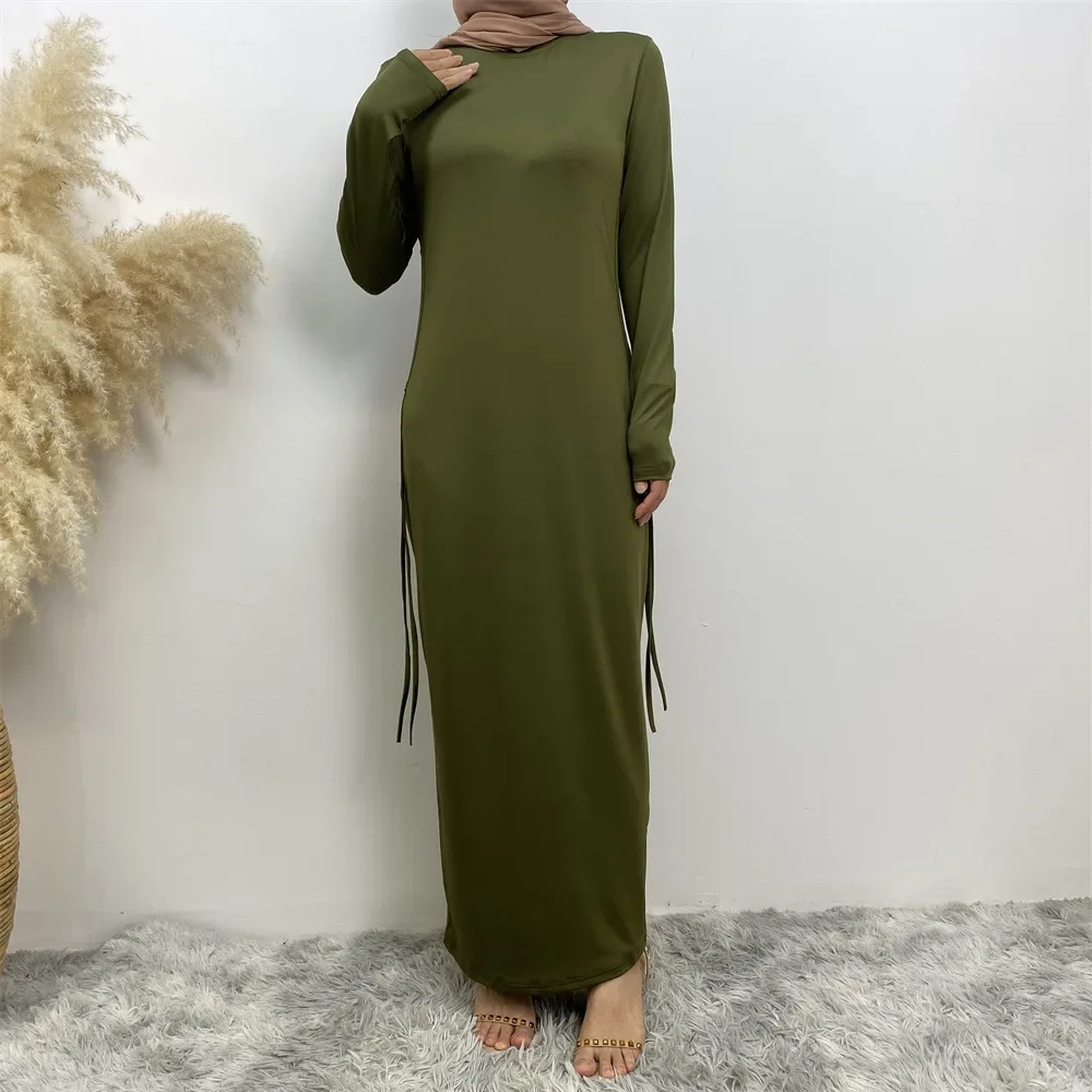 Рисунок 3 - Женское платье с длинным рукавом