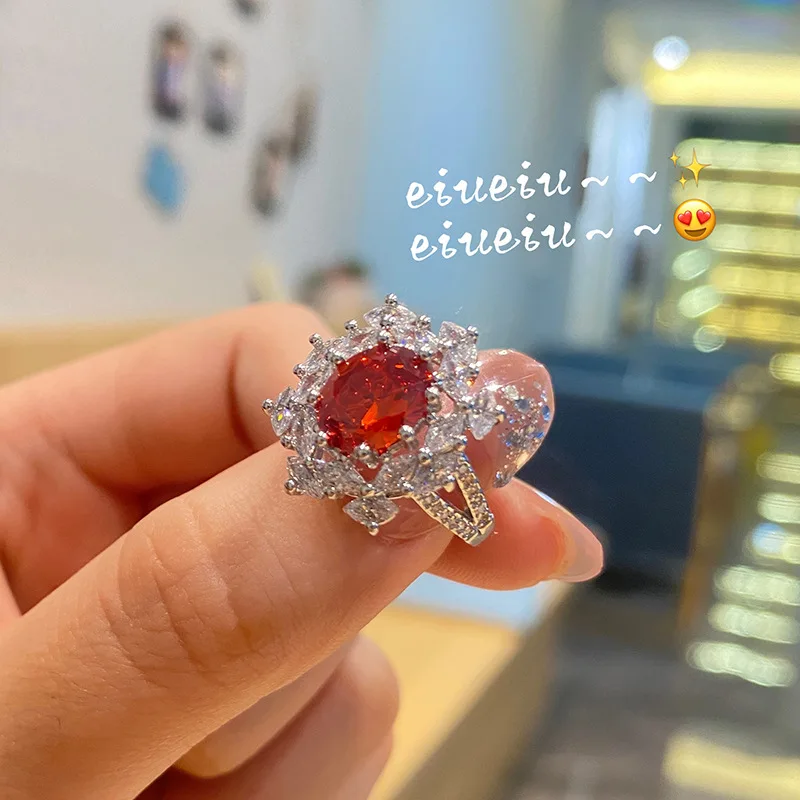 

Women Creative Geometric Ring Temperament Orange Color Zircon Ring Exquisite Trendy Silver Jewelry Rings