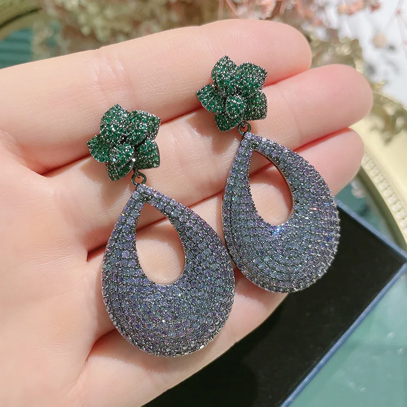 

European and American Fashion Exaggerated Flower Water Drop Dangle Designer Luxury Wedding Jewelry Cubic Zirconia Eardrop